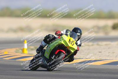 media/Oct-08-2023-CVMA (Sun) [[dbfe88ae3c]]/Race 11 500 Supersport-350 Supersport/